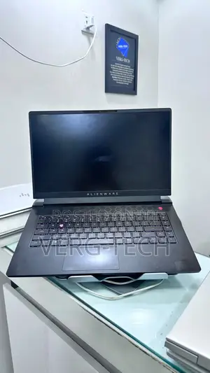 Laptop Dell Allenware M15 R5 16GB Intel Core i7 SSD 512GB