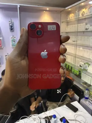 Apple iPhone 14 256 GB Red