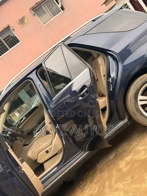 Mercedes-Benz M Class 2015 Blue