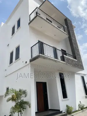 5bdrm Duplex in Efab Perico Estate, Durumi for sale