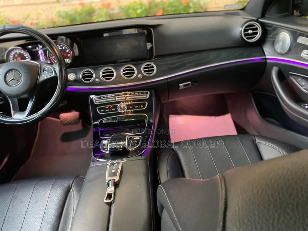 Mercedes-Benz E300 2017 Black
