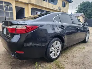 Lexus ES 2014 Black