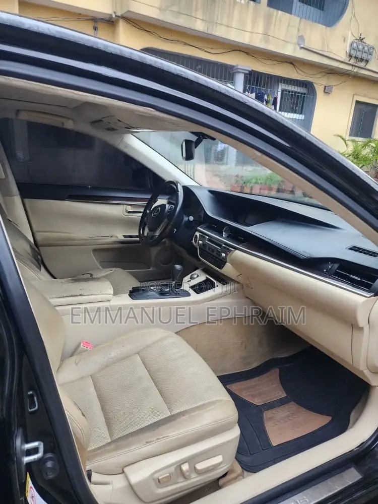 Lexus ES 2014 Black