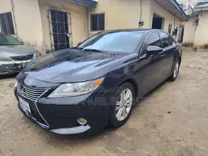 Lexus ES 2014 Black