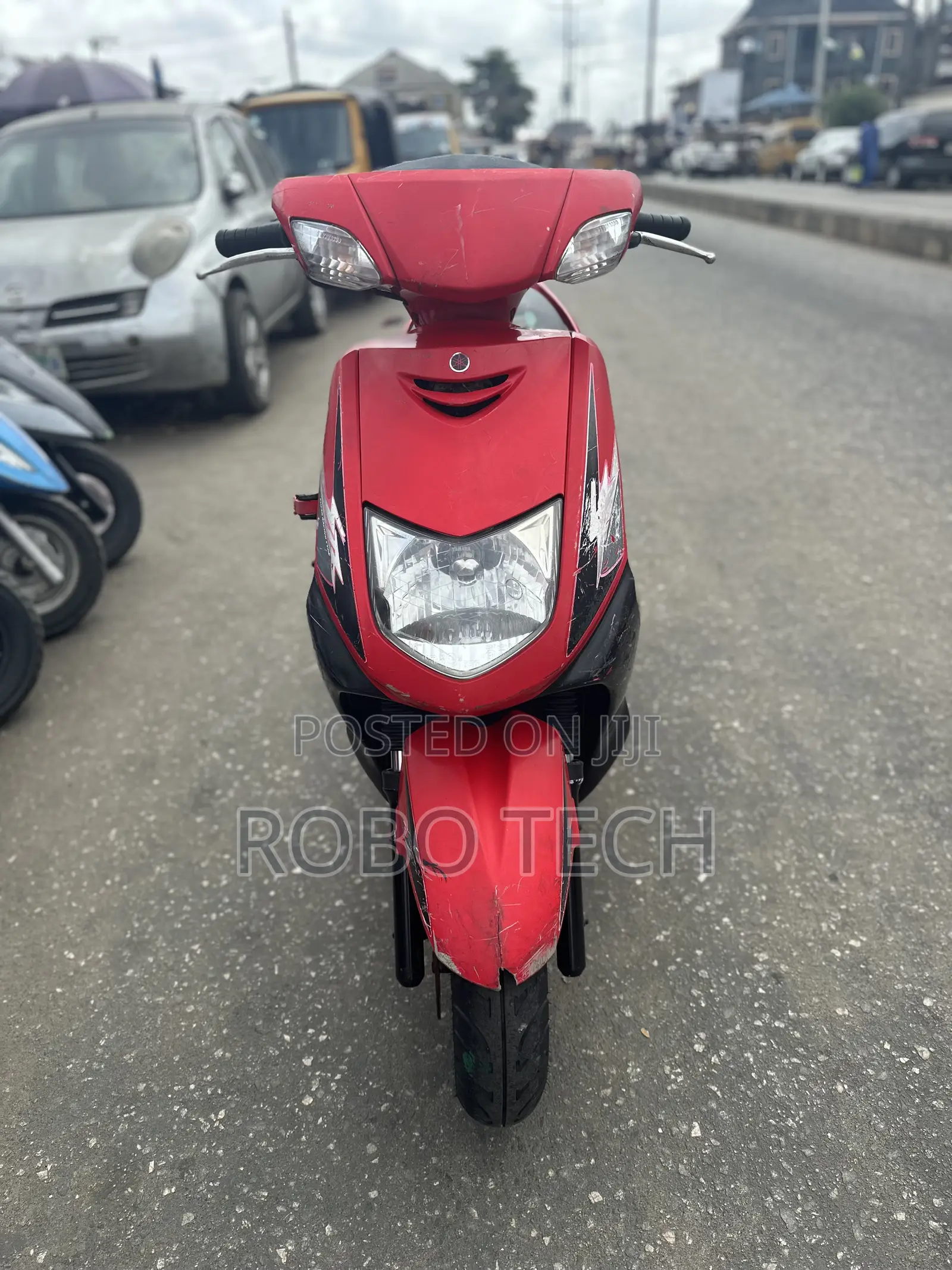 Yamaha 2015 Red