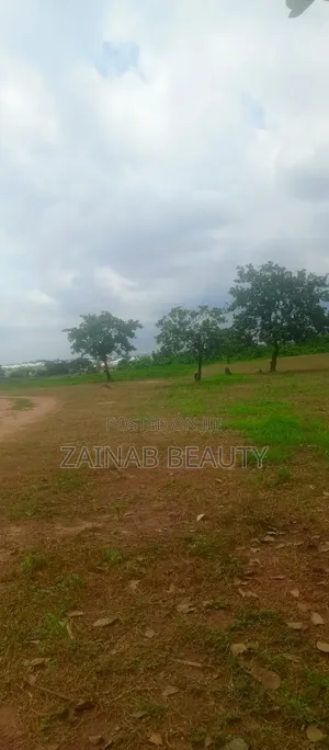 350sqm Estate Land for 3-Bedroom Bungalow+BQ