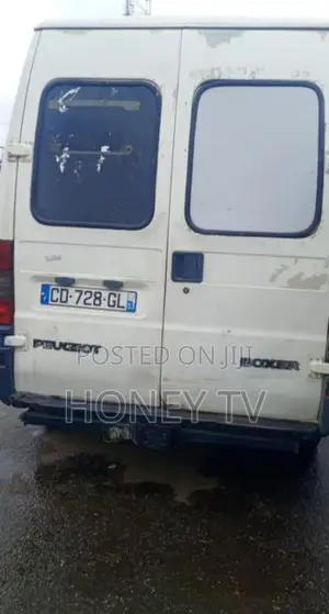Peugeot Boxer 2001 White