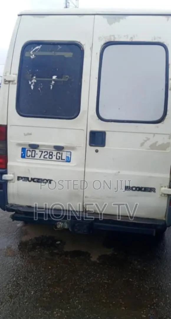 Peugeot Boxer 2001 White