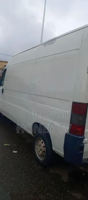 Peugeot Boxer 2001 White
