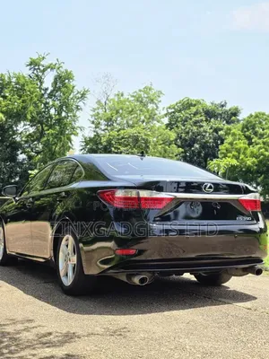 Lexus ES 2013 Black
