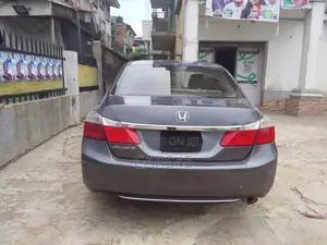 Honda Accord 2015 Gray