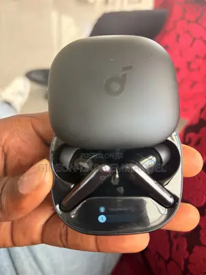 Anker Liberty 4 Pro