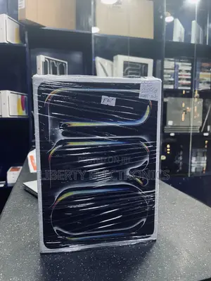 New Apple iPad Pro 256 GB Black