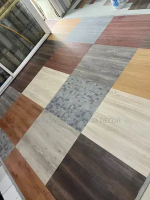Modern Luxury Vinyl Flooring – High Traffic, Low Maintenance