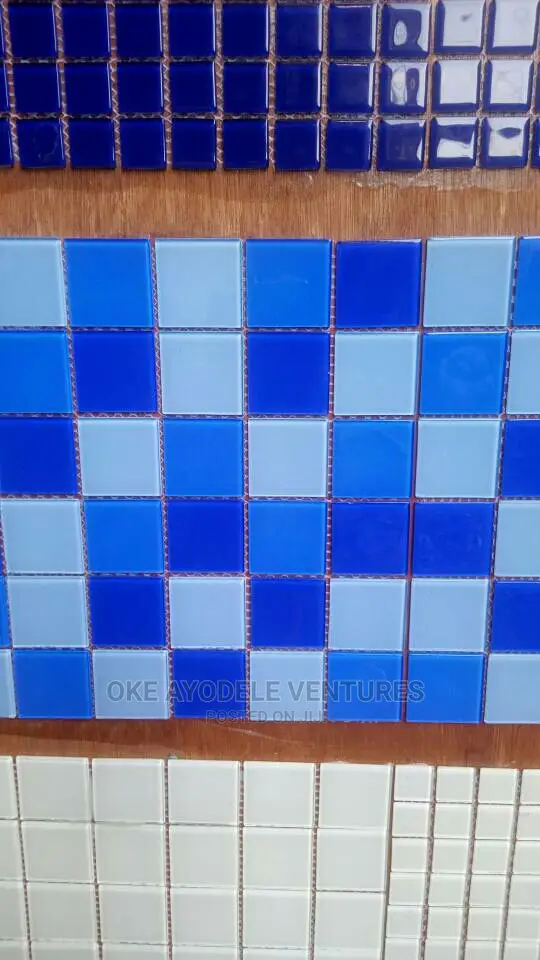 Small Glass Mosaic Tiles(Spanish)