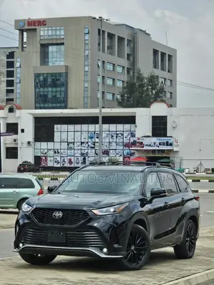 Toyota Highlander XSE AWD 2024 Black