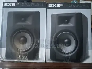 BX5 Studio Monitor Speakers
