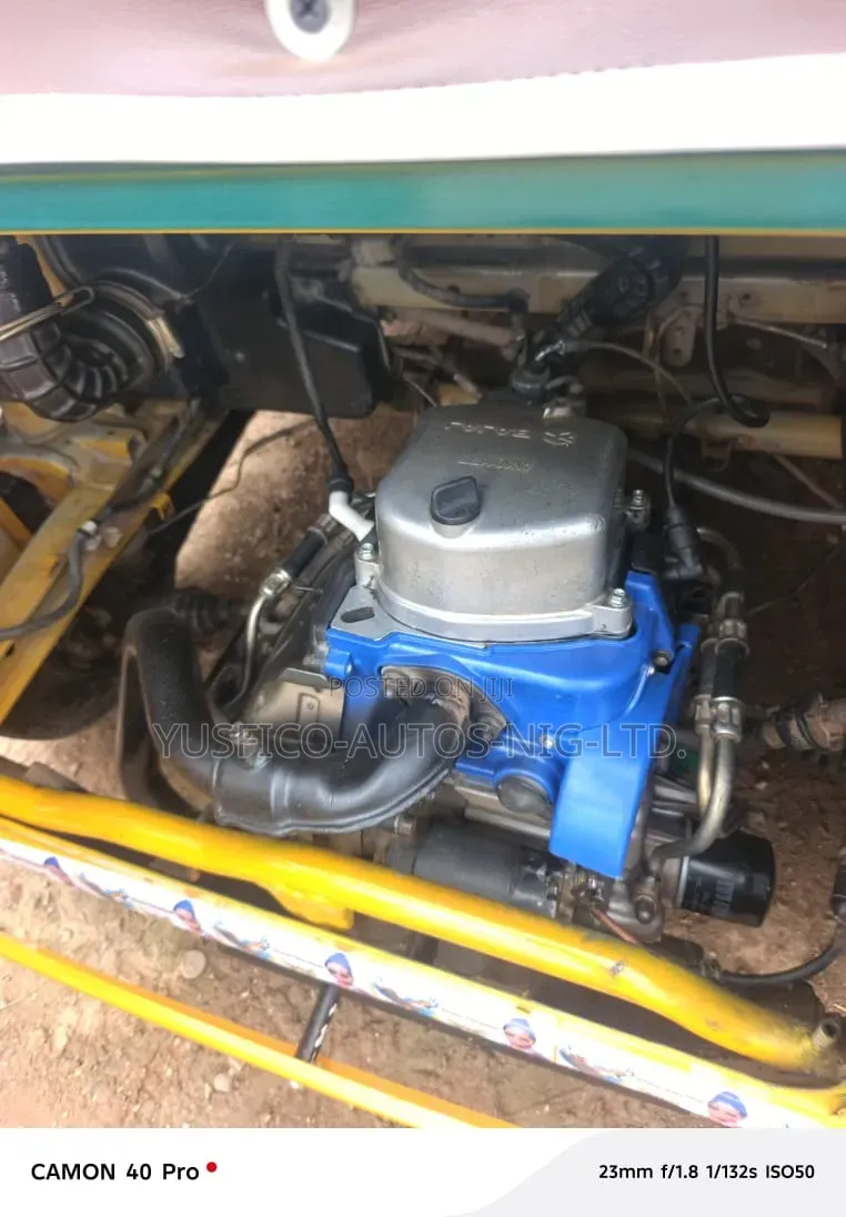 Bajaj RE 2025 Green