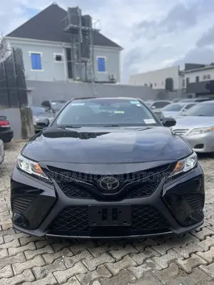 Toyota Camry 2018 Black