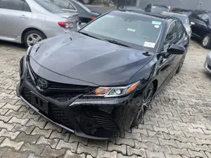 Toyota Camry 2018 Black