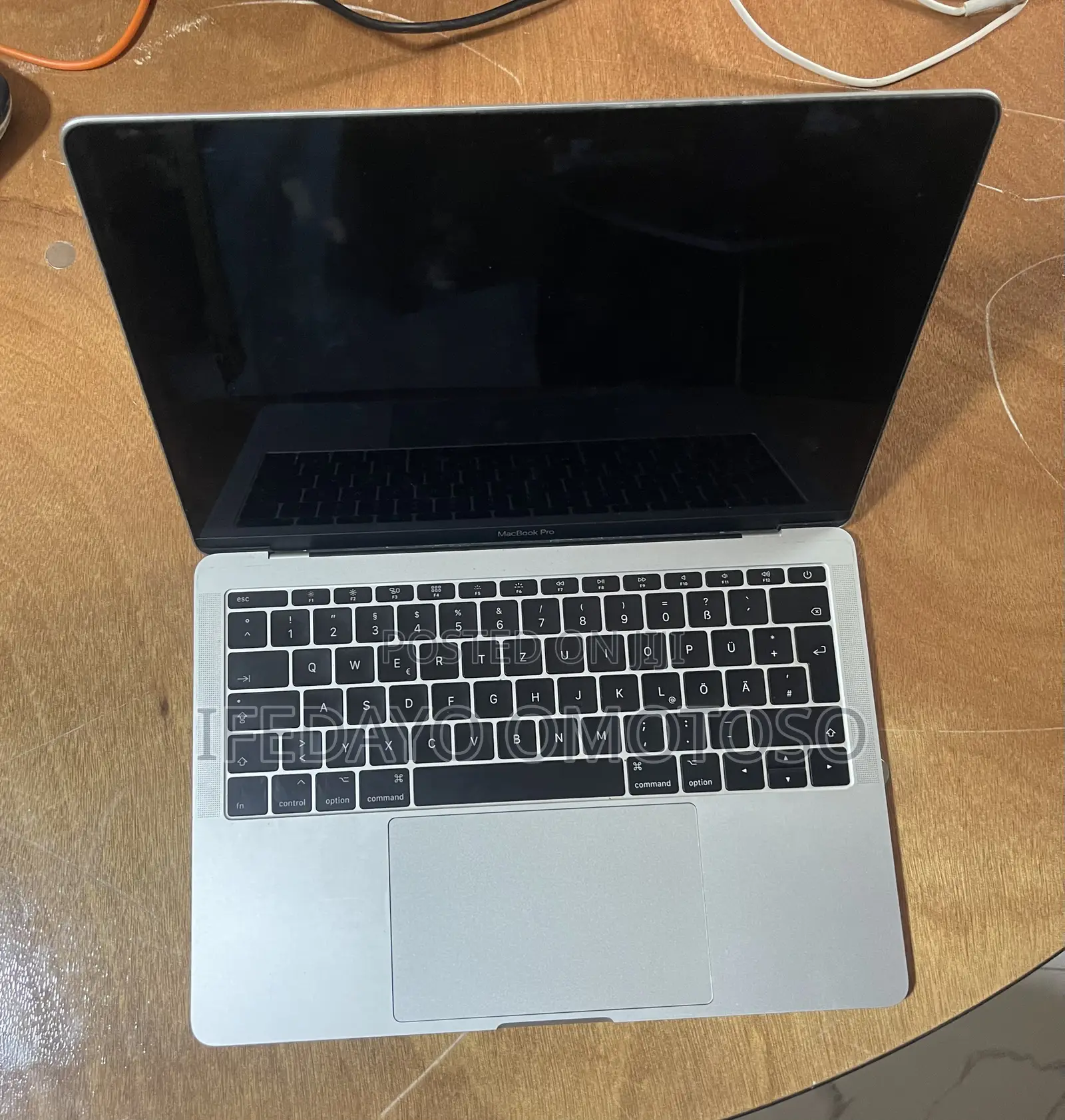 Laptop Apple MacBook Pro 2017 8GB Intel Core i5 HDD 256GB
