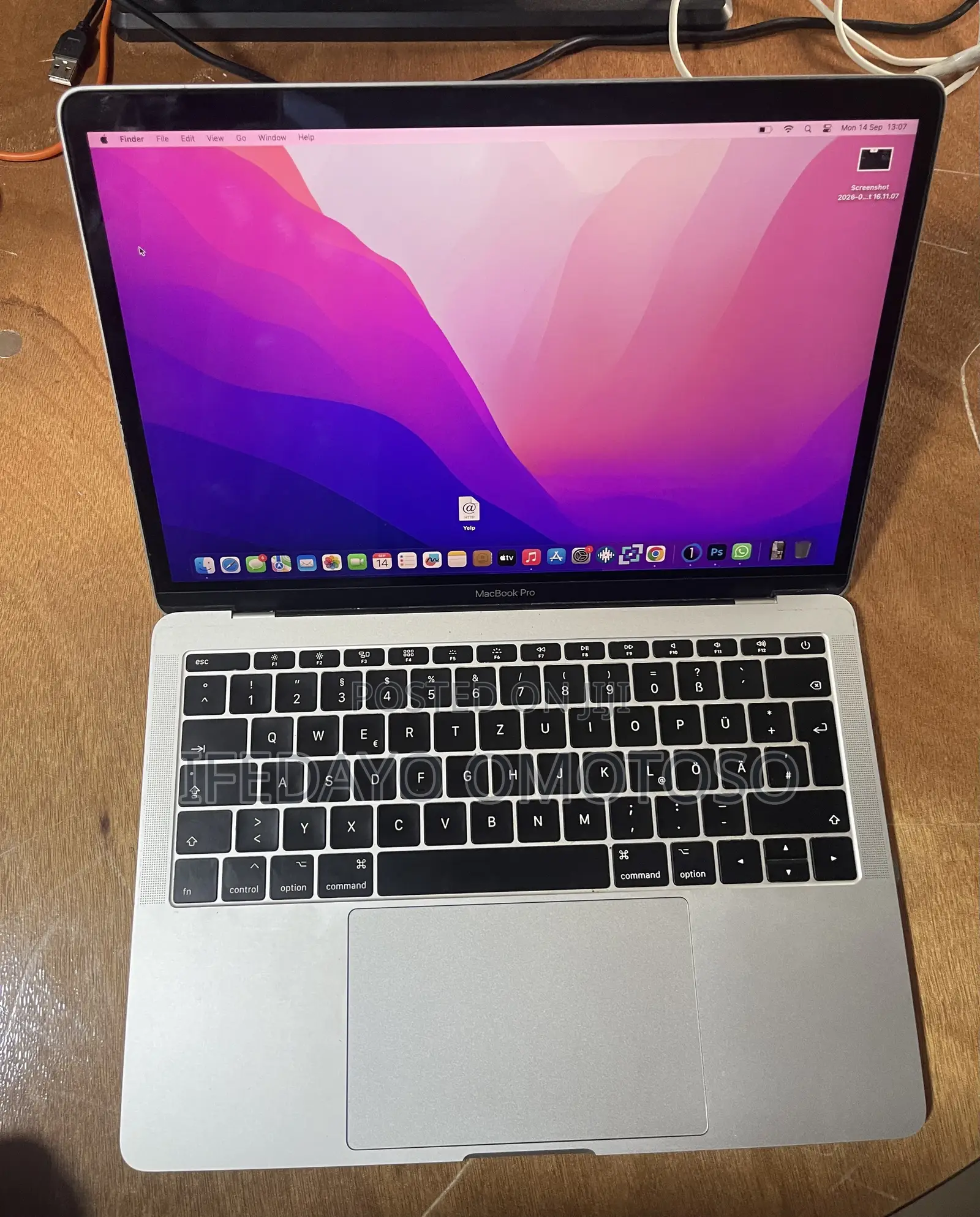 Laptop Apple MacBook Pro 2017 8GB Intel Core i5 HDD 256GB