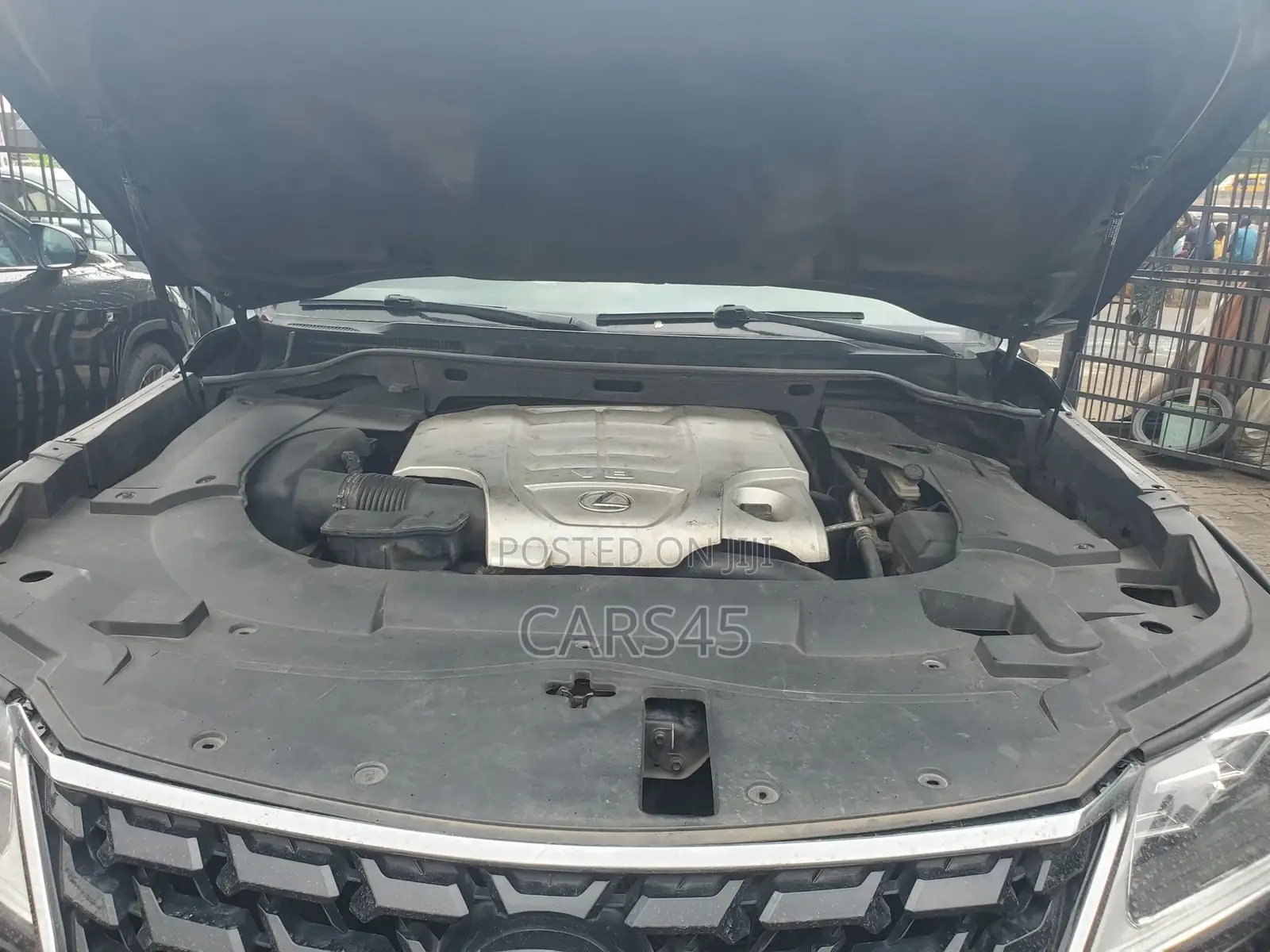 Lexus LX 570 2009 Black