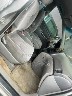 Toyota Sienna 2006 Gold