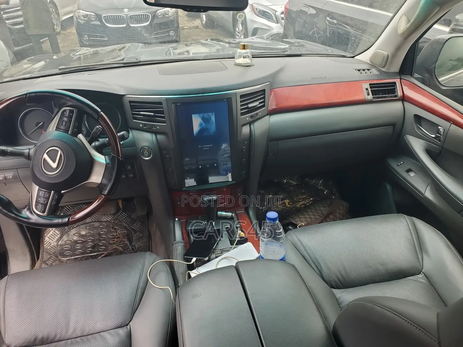 Lexus LX 570 2009 Black