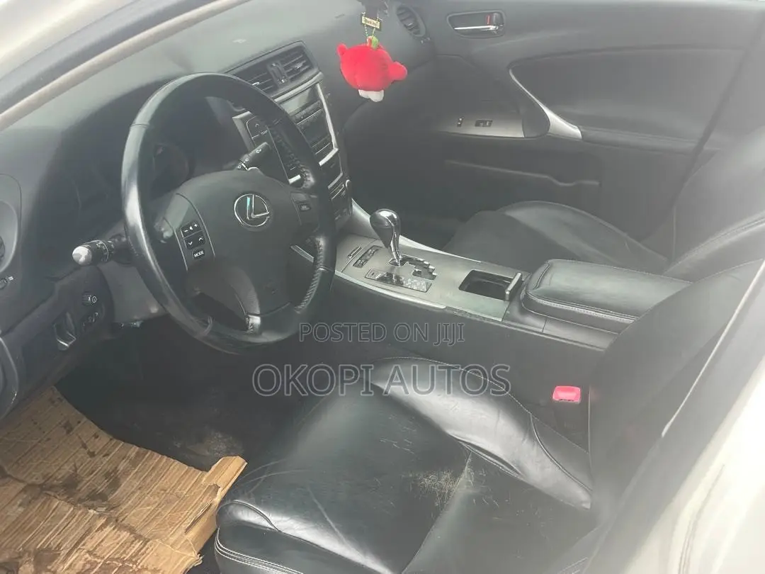 Lexus IS 2007 White