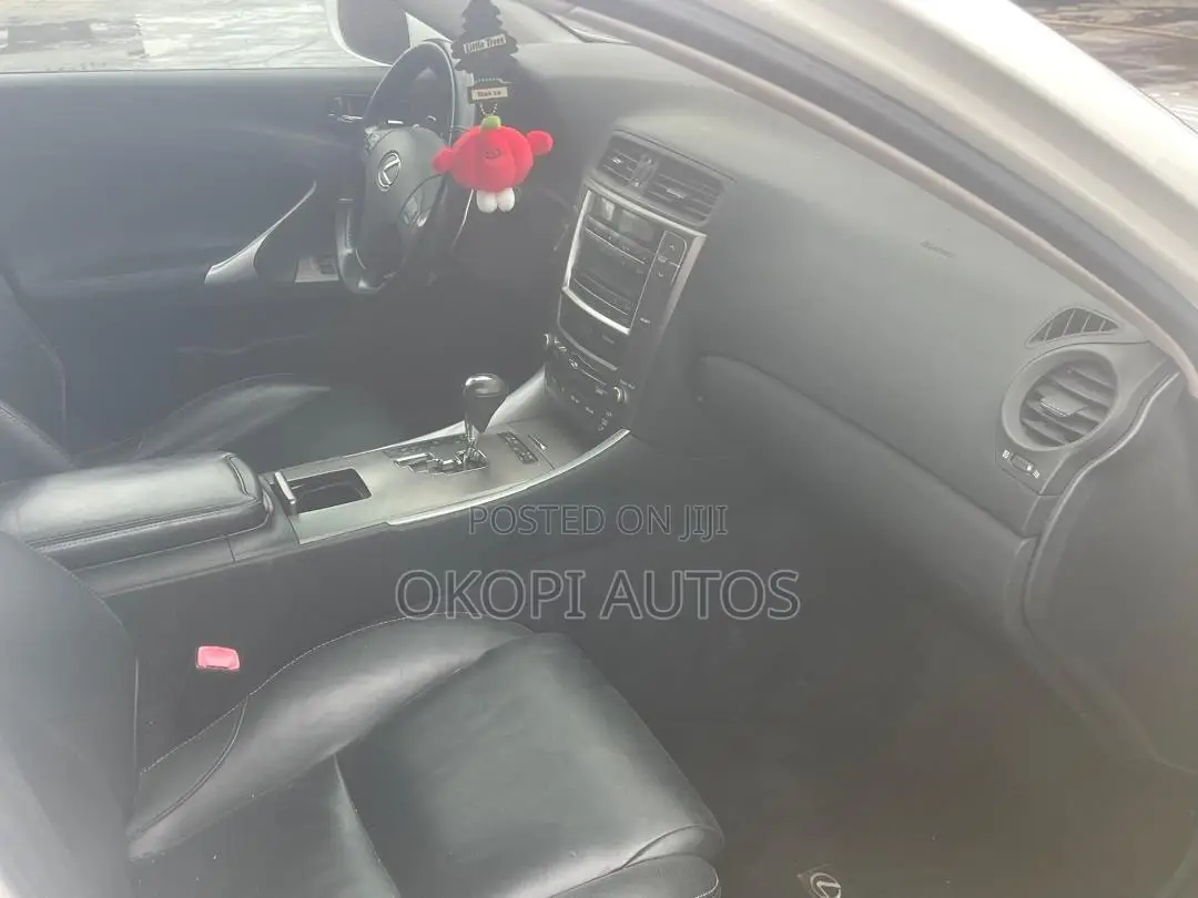 Lexus IS 2007 White