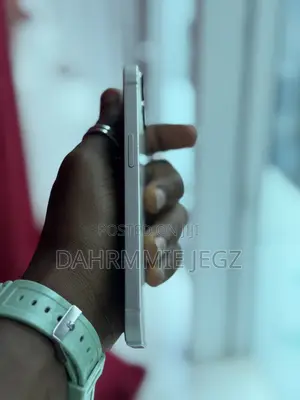 Apple iPhone 13 128 GB White