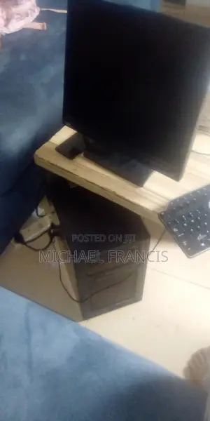 Desktop Computer 8GB Intel Core 5 HDD 500GB
