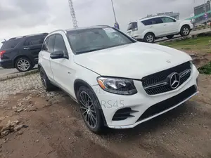 Mercedes-Benz GLC-Class 2017 White