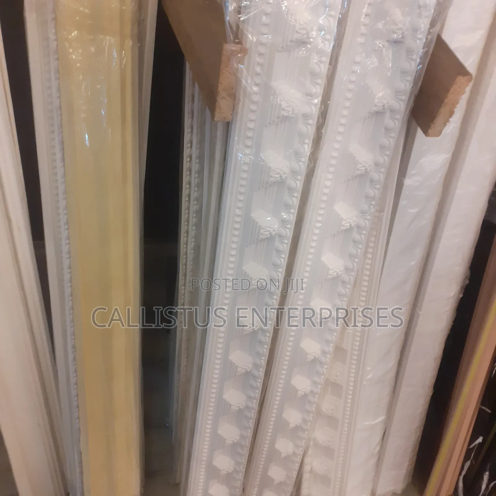 Ceiling Skirting