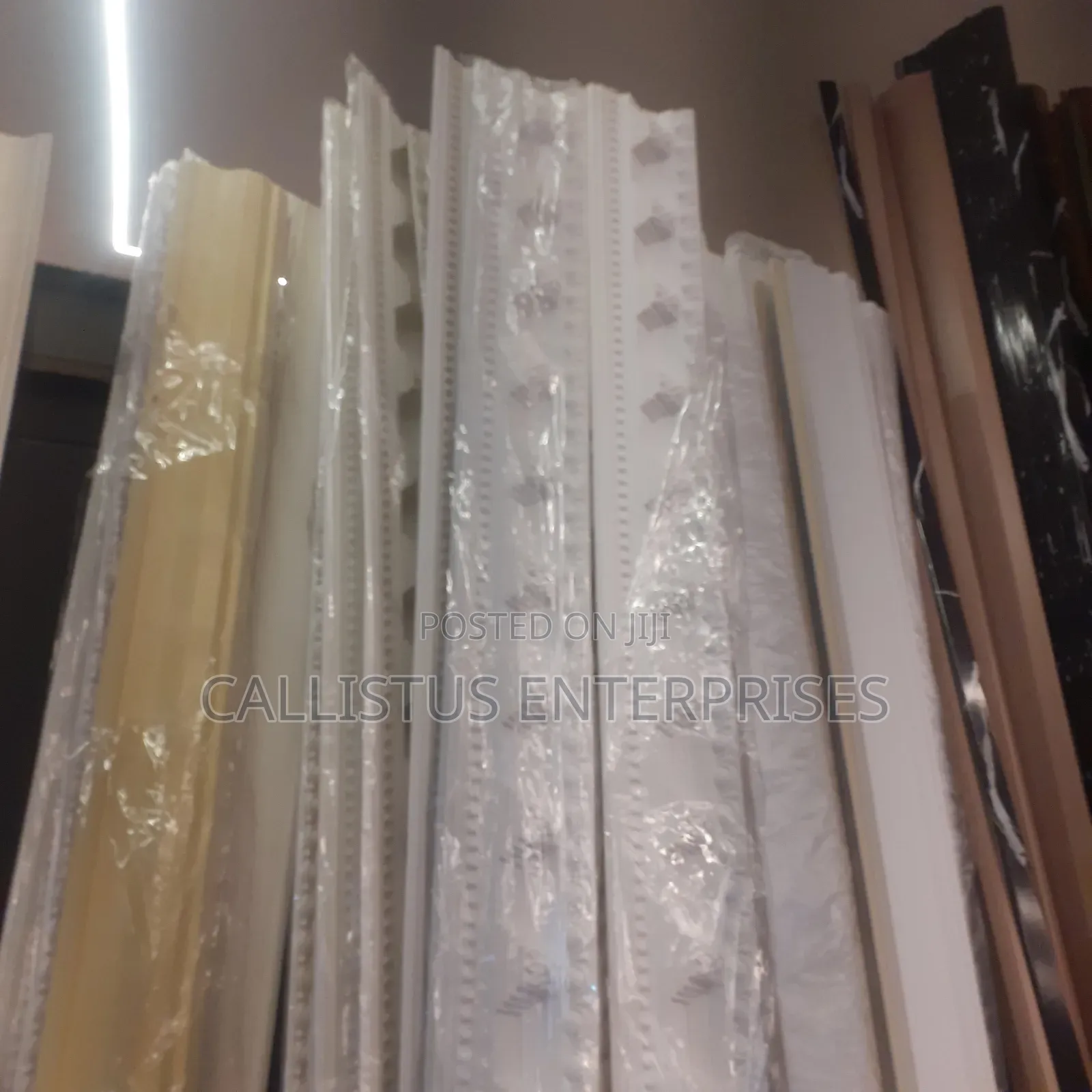 Ceiling Skirting