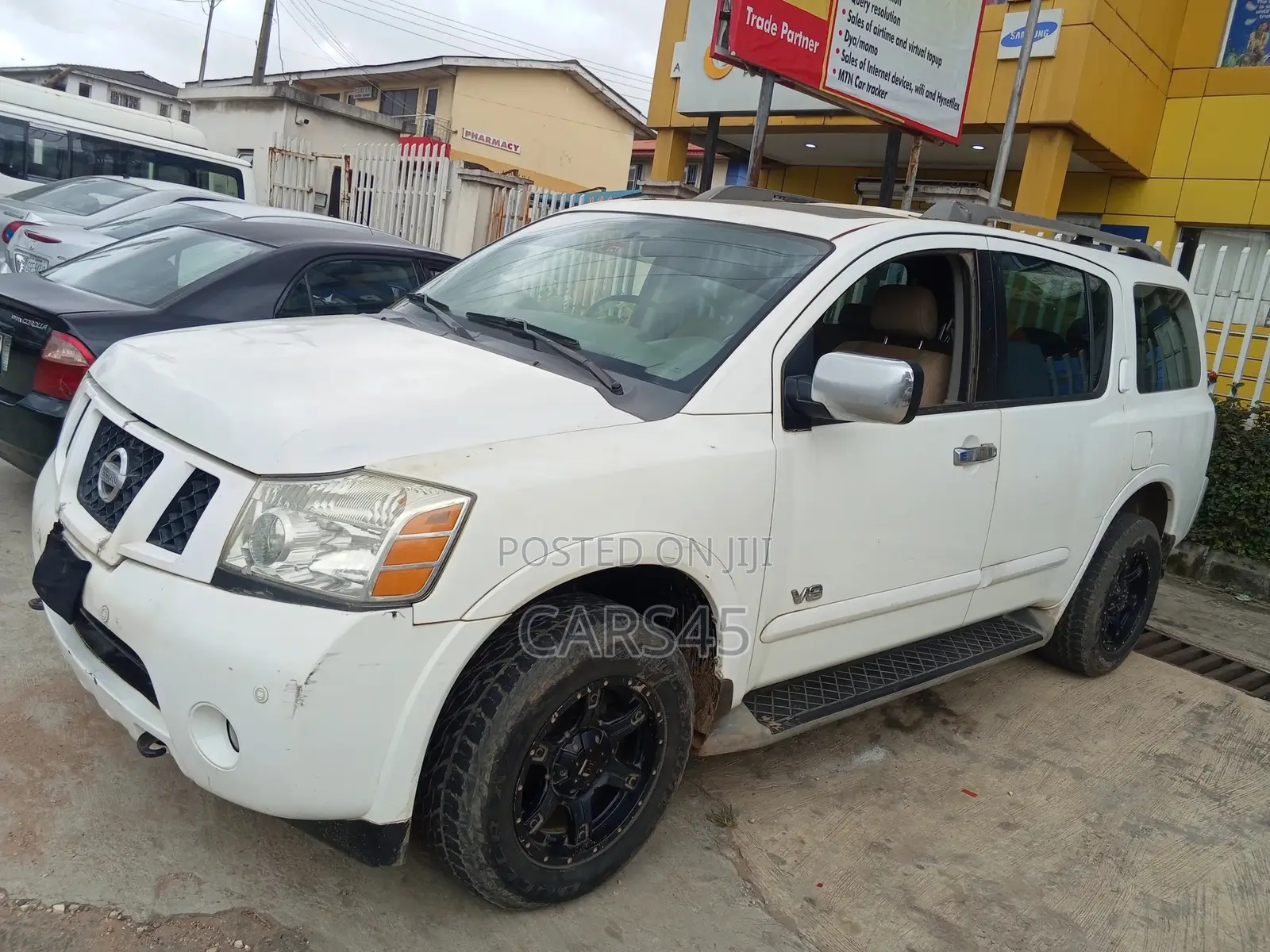 Nissan Armada 2009 White