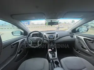 Hyundai Elantra 2015
