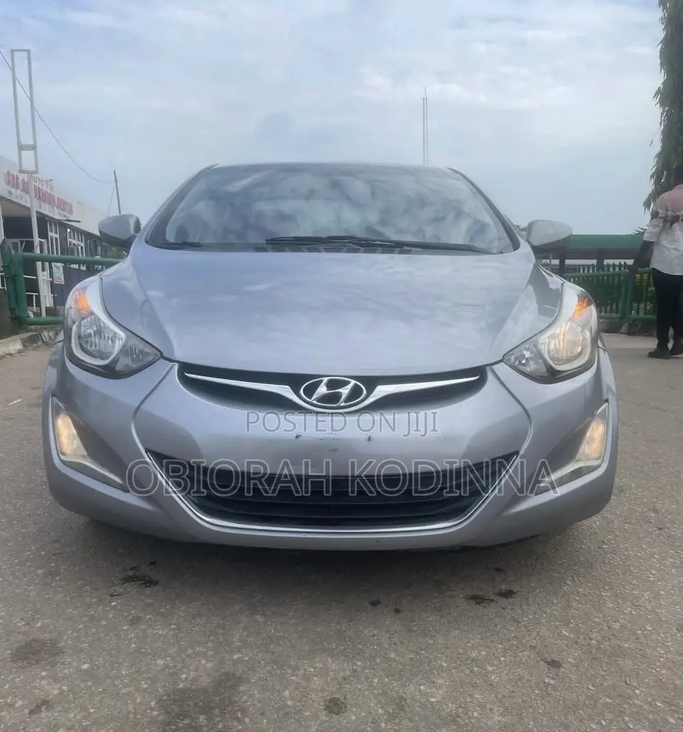 Hyundai Elantra 2015
