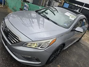 Hyundai Sonata Limited Sedan FWD (2.4L 4cyl 6A) 2016 Silver