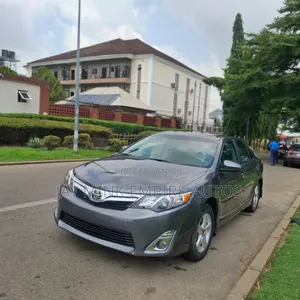 Toyota Camry 2014 Gray