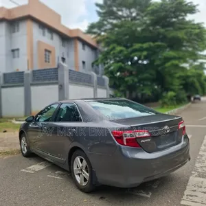 Toyota Camry 2014 Gray