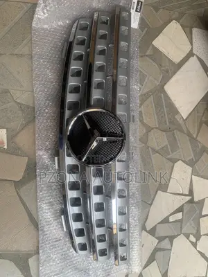 Front Grill for Mercedes Benz W164 ML350