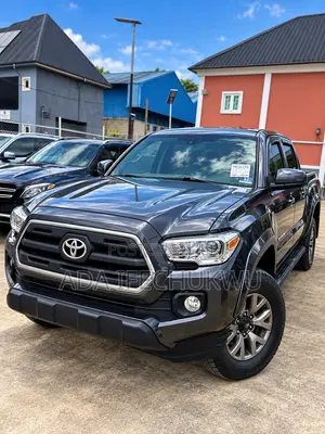 Toyota Tacoma 2017 Black