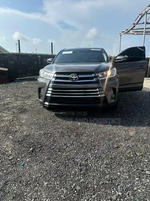 Toyota Highlander 2015 Gray