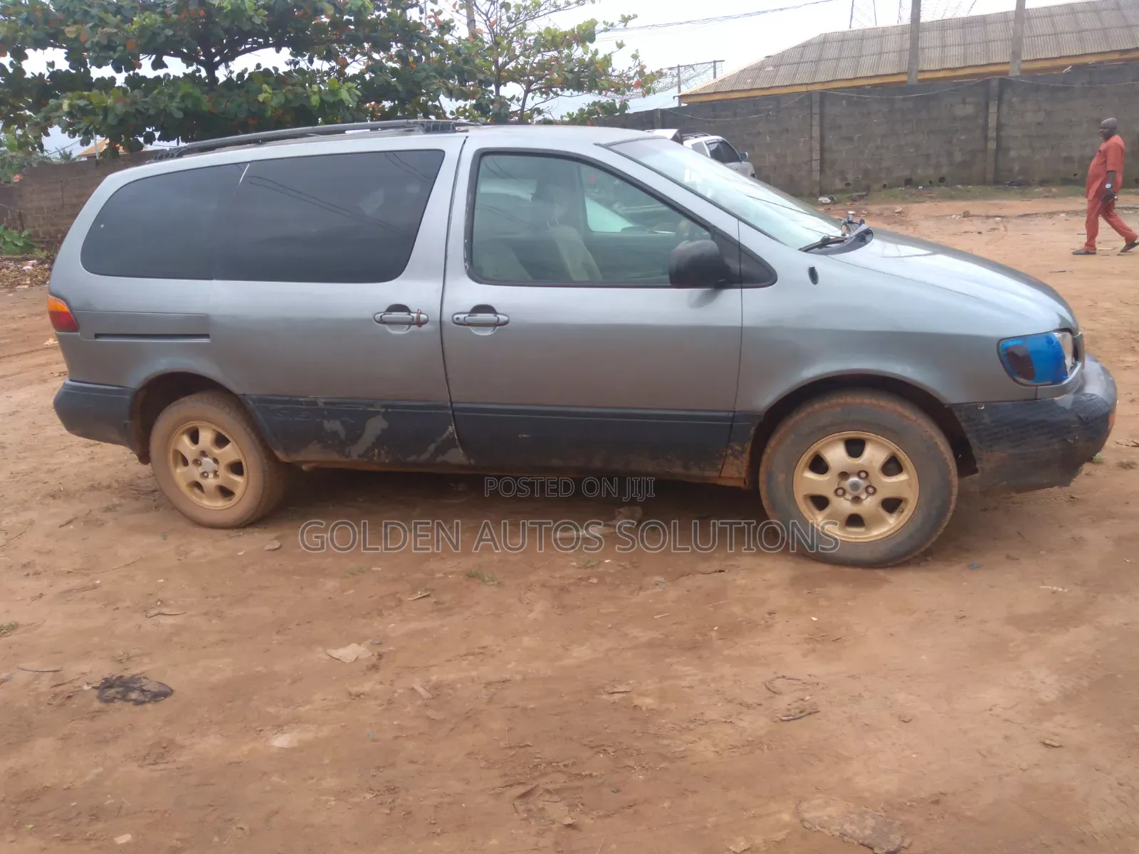 Toyota Sienna 2000