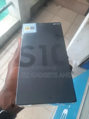 New Samsung Galaxy S10 Plus 128 GB Black