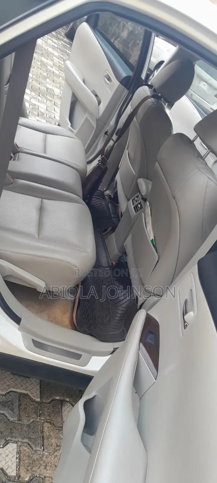 Lexus RX 2010 White