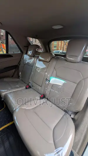 Mercedes-Benz M Class ML 350 4Matic 2012 White