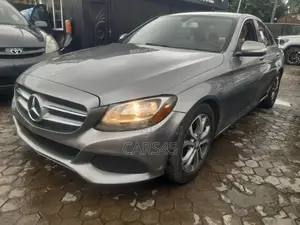 Mercedes-Benz C300 2015 Gray